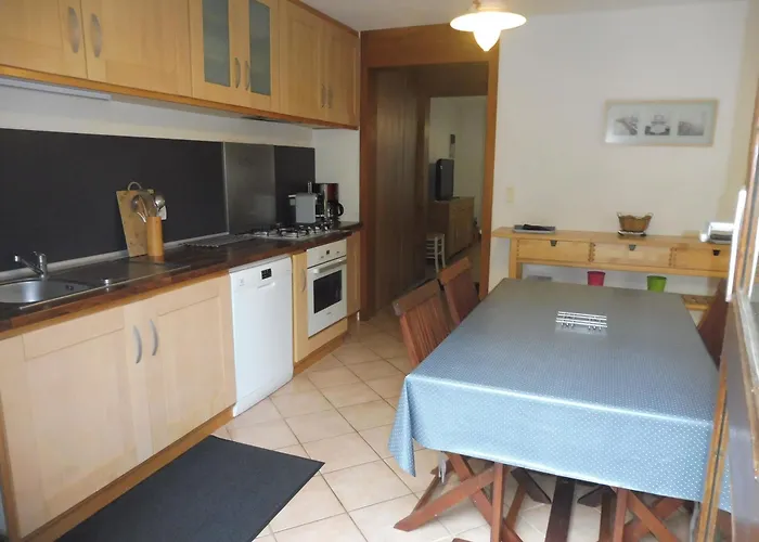 Le Numero 4 ! Dom wakacyjny *