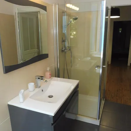 Le Numero 4 ! Ferienhaus Labruguière