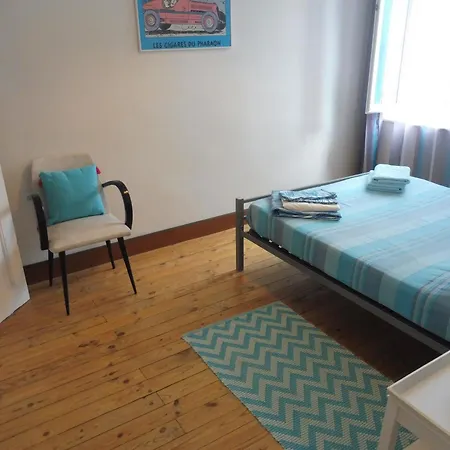 Le Numero 4 ! Ferienhaus Labruguière